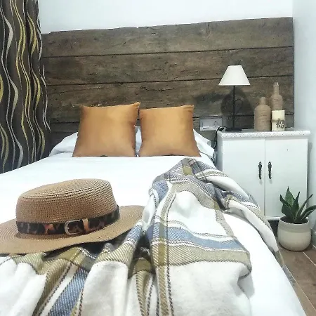 Kır Evi Marqueses Valmuel